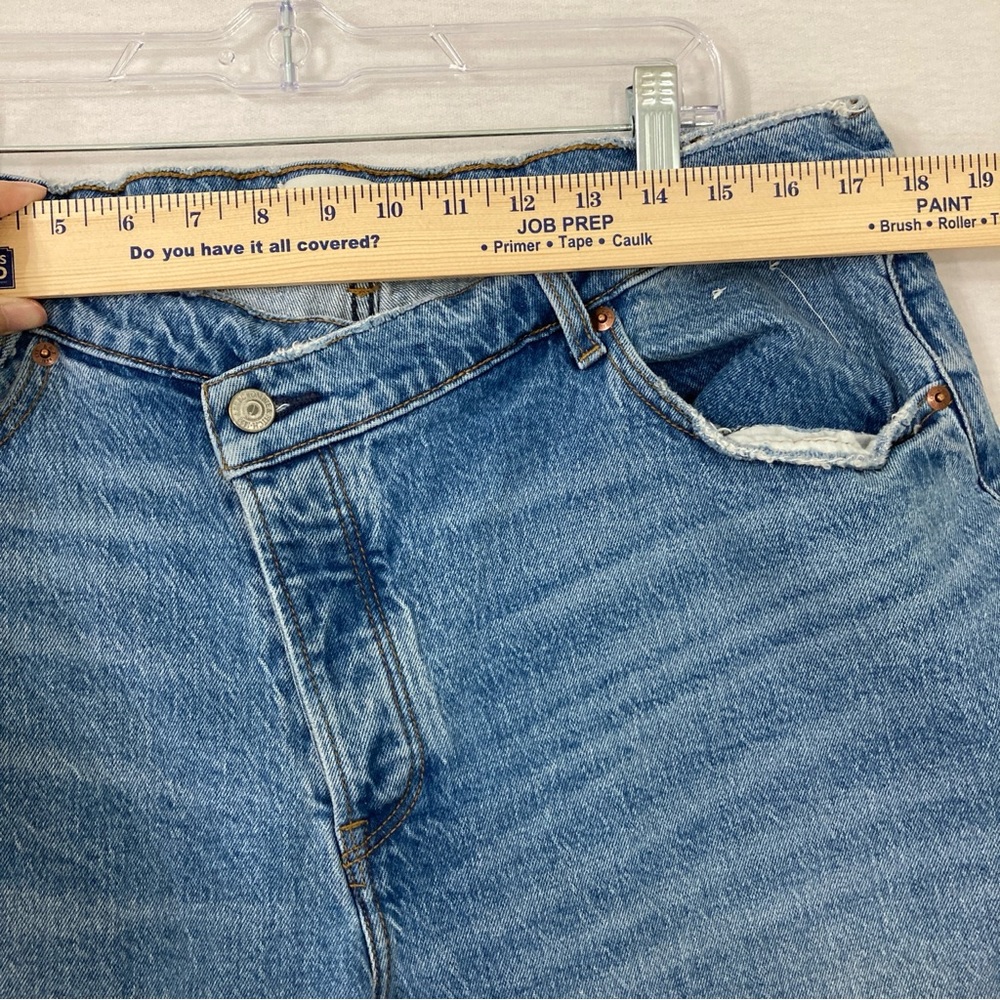 Abercrombie & Fitch The Dad High Rise Curve Love Jeans size 16 Short - Picture 7 of 10